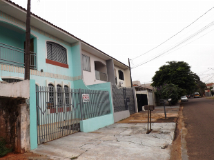 ALUGA-SE SOBRADO JD. ALVORADA PROX. COPEL
