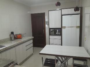 Vende Ótimo Apartamento Zona-07 - 2 Vagas Individuais