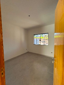 CASA NOVA | MODERNA | EXCELENTE LOCALIZAÇÃO