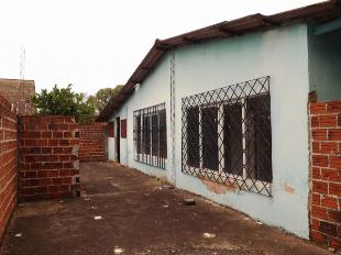 VENDE-SE CASA JD BERTIOGA MARINGÁ.