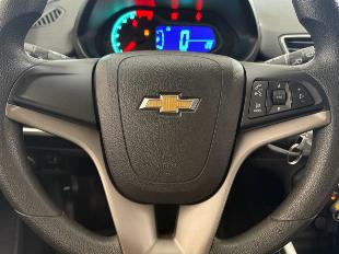 ONIX HATCH LTZ 1.4 FLEX MANUAL *43mil km*