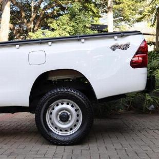 TOYOTA HILUX CHLSTM4FD 2017