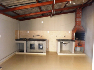VENDE-SE CASA CONJ. HAB. INOCENCIO VILA NOVA JUNIOR. (BORBA GATO).