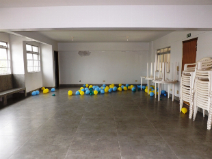 ALUGA-SE APTO ED. CALAMARES ZONA 07. À 200M2 DO SHOOPING AVENIDA CENTER