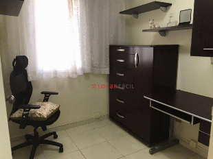 Apartamento com 3 dormitórios para alugar, 55 m² por R$ 2.460,00/mês - Vila Bosque - Maringá/PR
