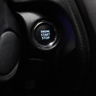 TOYOTA YARIS HATCH XLS 2025