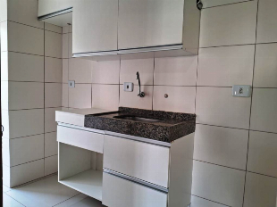 VENDE-SE APTO ED. STUDIO PARANAGUA. ZONA 07 PRÓX. U.E.M