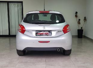 Peugeot 208 Griffe 1.6 Flex Aut. Placa A 4 Pneus Novos