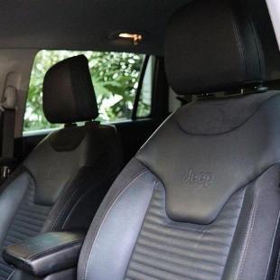 JEEP COMMANDER LIM T270 2023
