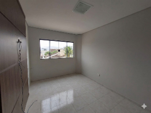 Apartamento de 110 m² com 2 Quartos, 1 Suíte e Sacada no Jardim Universo — Maringá/PR