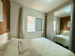 Oportunidade Única no Garda: Apartamento de 55m² com Armários e 1 Vaga
