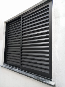 vidraçaria karina box,espelhos,esquadria de aluminio manutenção em geral