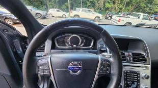 VOLVO XC60 D5 MOMENTUM 2017