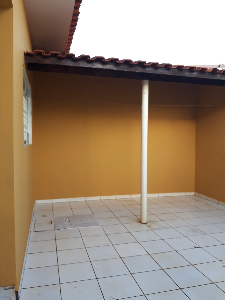 Casa com 3 Quartos (Suíte com Ar Condicionado)