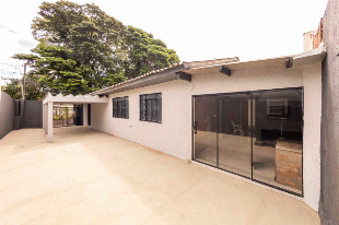 Casa à venda na Vila Esperança ao lado da UEM