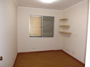 VENDE-SE LINDO APTO ED. SANT LOUIS ZONA 07