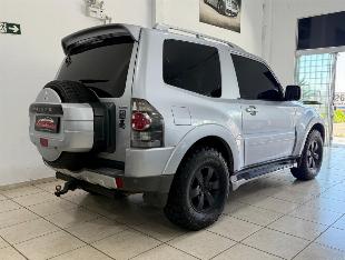 Mitsubishi Full 3D 3.8 V6 Aut. 4x4 Sem Retoque