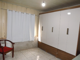 VENDE-SE 2 CASAS NO TERRENO JD ALVORADA PROX. PRAÇA SÃO VICENTE