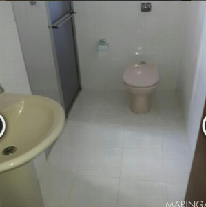 Alugo casa Jd. Imperial ll