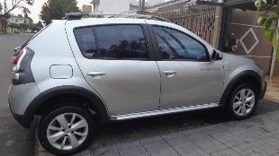 Sandero Stepway- 2014 - Automatico