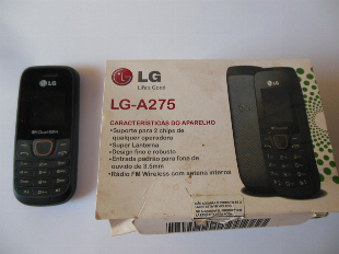 LG B220A Dual SIM 32 MB preto 32 MB RAM