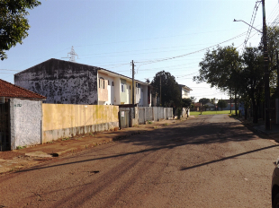 VENDE-SE CASA VILA SANTO ANTONIO PRÓX. IGREJA. TERRENO 641M².