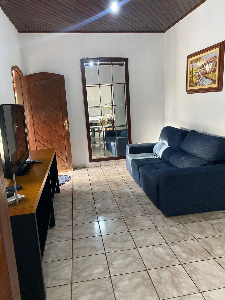 O P O R T U N I D A D E - CHÁCARA CONDOMÍNIO ZAUNA COM CASA E PISCINA