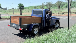 Ford F-75 4X4 2.3 1971
