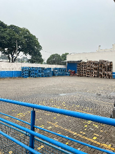BARRACÃO PARA LOCAÇÃO NA AV. BRASIL