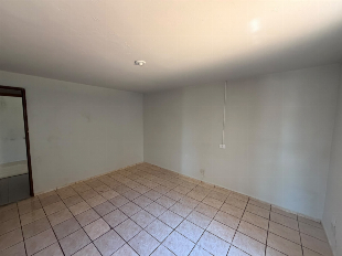 Casa com 2 Quartos, 80 m² e 4 Vagas no Jardim Liberdade - Maringá/PR