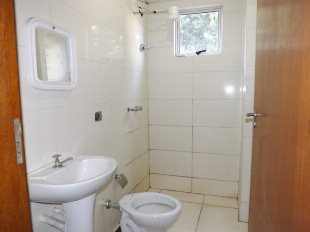 VENDE-SE APTO COND. RES. VILA DI PARMA. JD ALVORADA