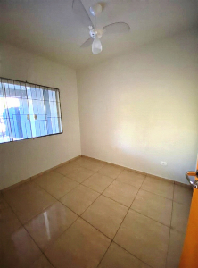 VENDE-SE CASA JD SÃO PEDRO EM MARIALVA-PR