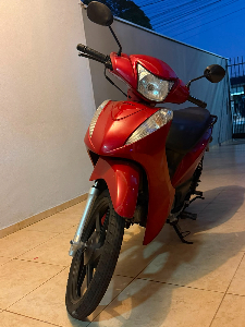 Vende-se Honda Biz ES 15/15