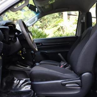 TOYOTA HILUX CHLSTM4FD 2017
