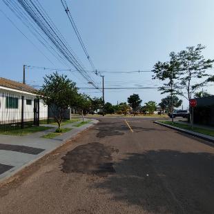Linda Casa assobradada
