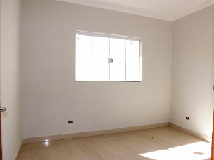VENDE-SE CASA NOVA JD ORIENTAL