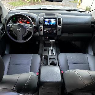 Nissan Frontier SL CD 4x4 2.5 tb Diesel aut. 5p.