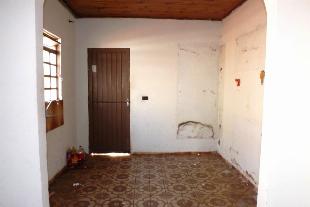 VENDE-SE CASA AV. COMERCIAL JD CASTELO SARANDI