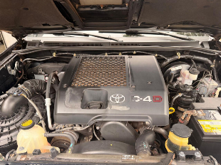 Toyota Hilux Sw4 SRV D4-D 4x4 3.0 tdi diesel aut. 7l