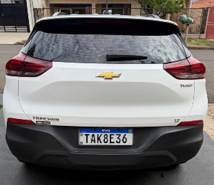 Carro Chevrolet trachers turbo.