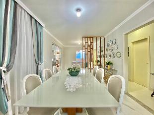 OPORTUNIDADE DE CASA SEMI MOBILIADA COM 05 SUÍTES NO JARDIM REAL