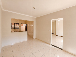 Casa com 3 Quartos, 120m² - Parque Industrial 200, Maringá/PR