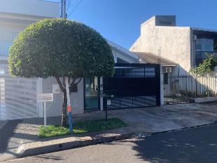 Excelente Casa na parte alta do Jardim Paris III