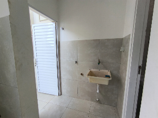 Casa 1 quarto Vila Marumby