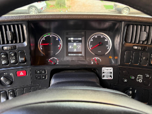 Scania 124 R440 Streanline Completo Toco