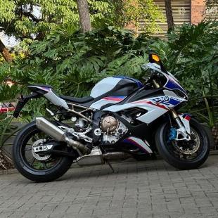 BMW S1000 RR 2022