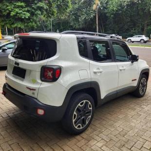 JEEP RENEGADE THAWK AT D 2016