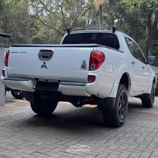 MITSUBISHI L200 TRITON 2.4 HLS 2015