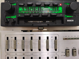 RÁDIO BOSCH MIAMI I FM/AM E TOCA-FITAS