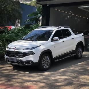 FIAT TORO RANCH AT9 D4 2021